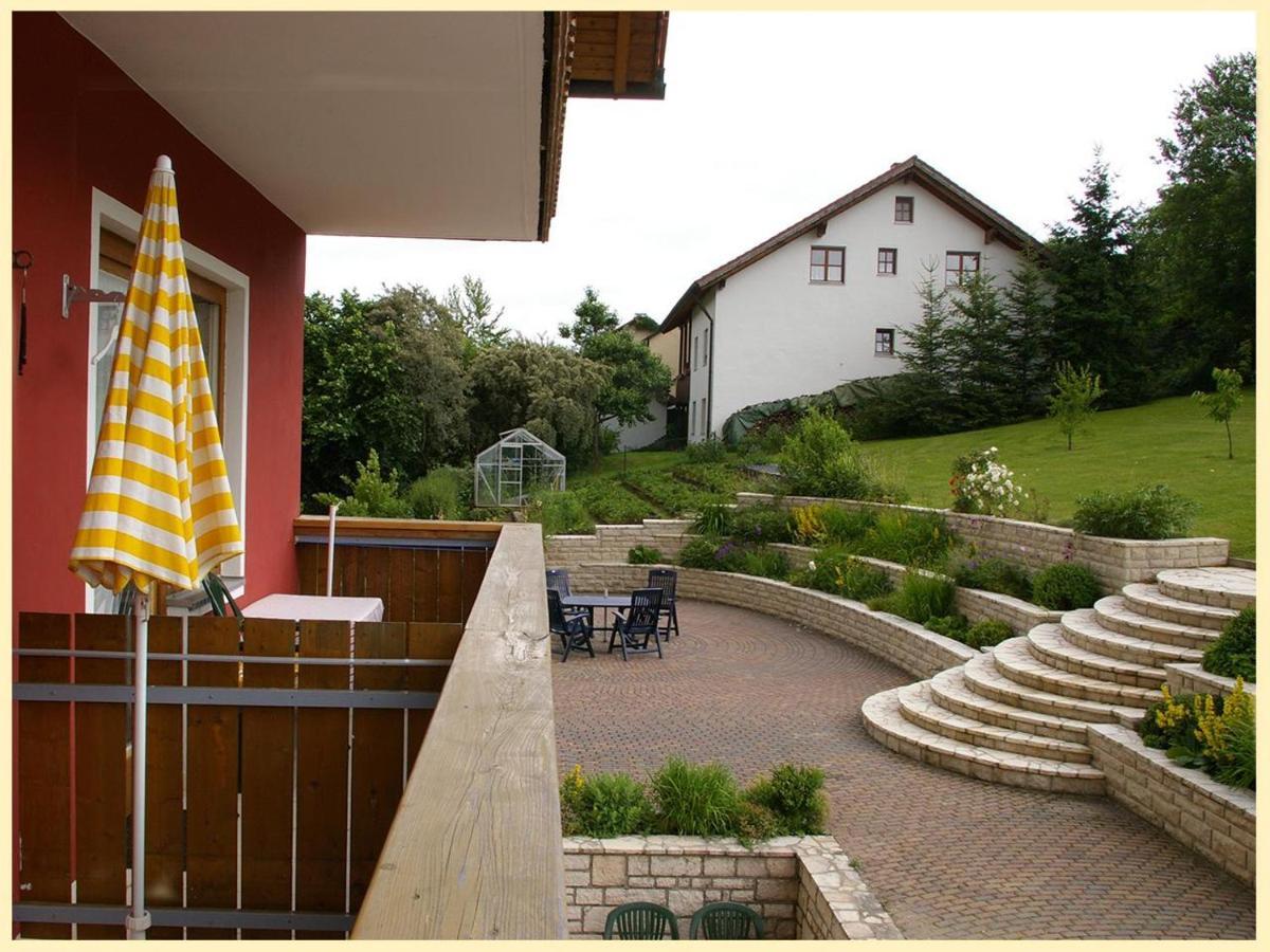 Gastehaus Claudia Bed & Breakfast Bad Abbach Bagian luar foto