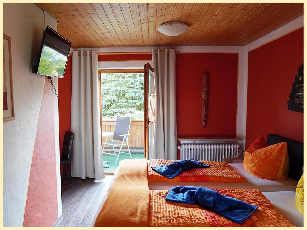 Gastehaus Claudia Bed & Breakfast Bad Abbach Bagian luar foto